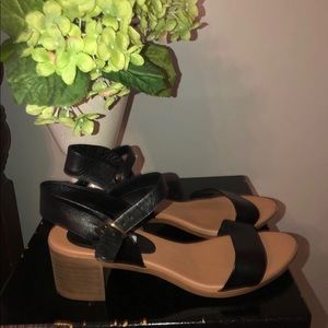 Steve Madden Sandals NWOT